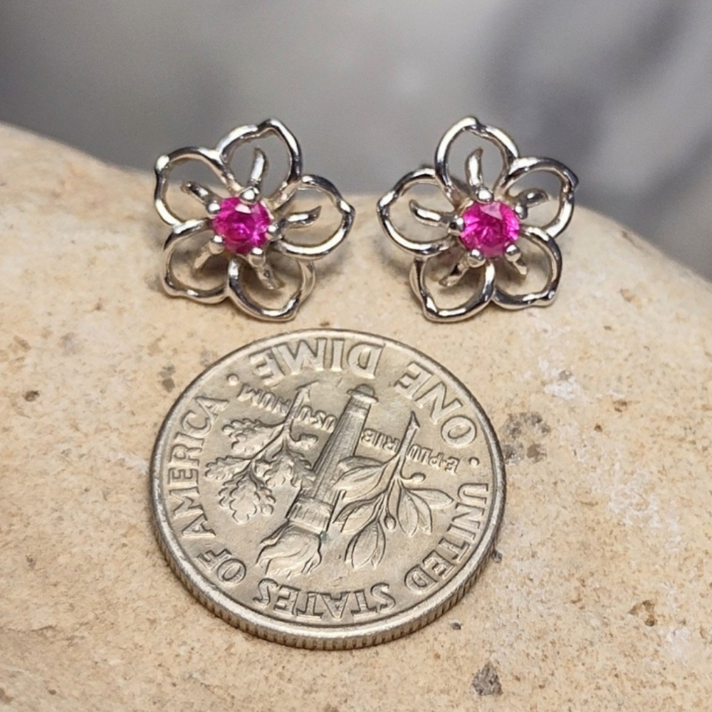 Ruby Sterling Silver Hibiscus Flower Stud Earring… - image 3